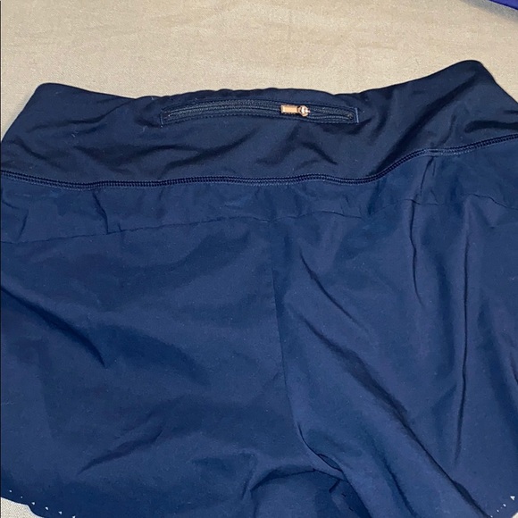 athleta shorts - Picture 2 of 3